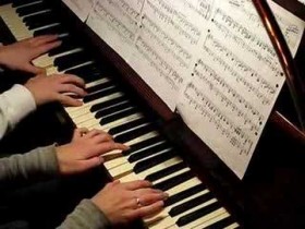 piano4mains