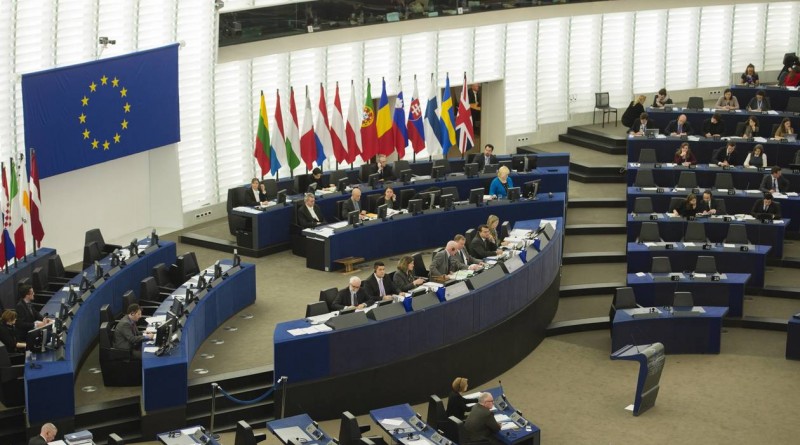 Hémicycle du Parlement Européen à Strasbourg . Photo réalisée lors de votes en séance plénière le 11 février 2015 .