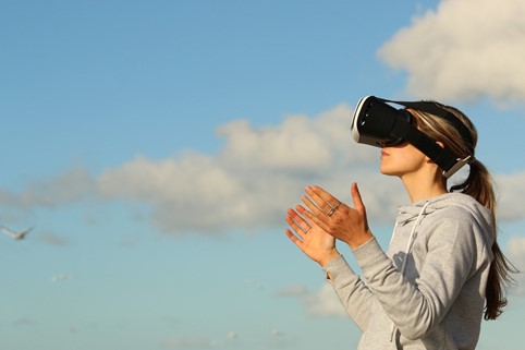 Cadre juridique réalité virtuelle, réalité augmentée et propriété intellectuelle_à la une
